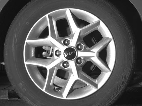 Used 2025 Kia Soul LX w/ LX Technology Package image 15