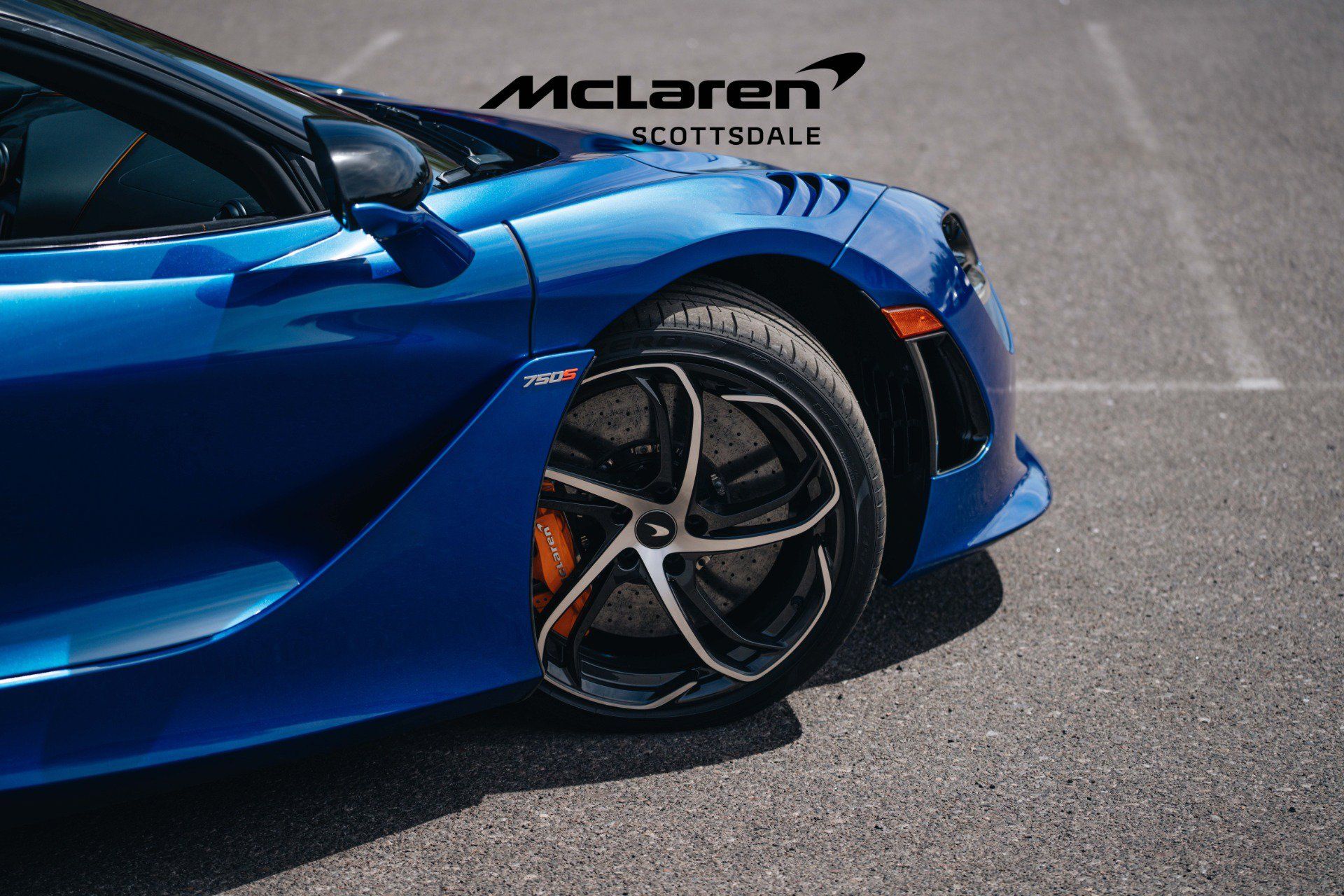 Used 2024 McLaren 750S Spider RWD image 18