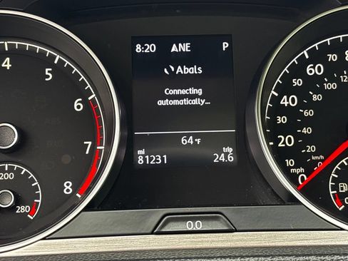 Used 2017 Volkswagen Golf S FWD image 41