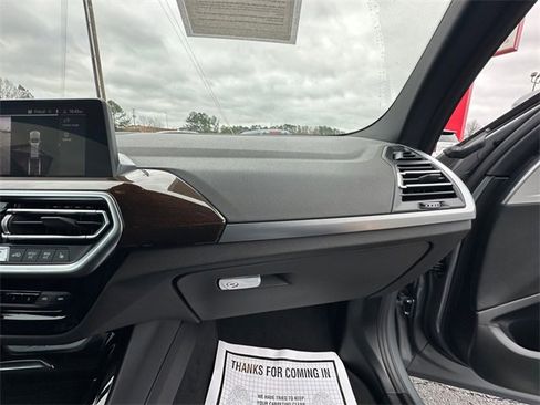 Used 2024 BMW X3 xDrive30i w/ Convenience Package image 16