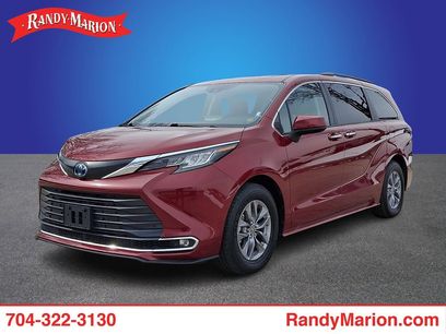 Used 2023 Toyota Sienna XLE