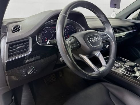Used 2017 Audi Q7 3.0T Premium Plus w/ Premium Plus Package AWD/4WD image 9