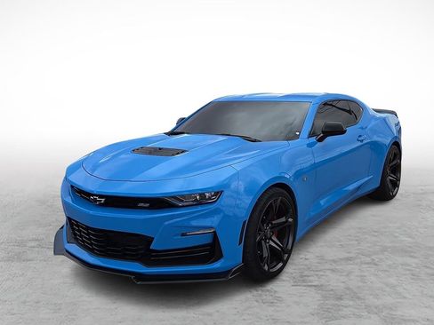 Used 2023 Chevrolet Camaro SS RWD image 5