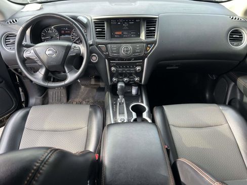 Used 2020 Nissan Pathfinder SV w/ Rock Creek Edition image 14