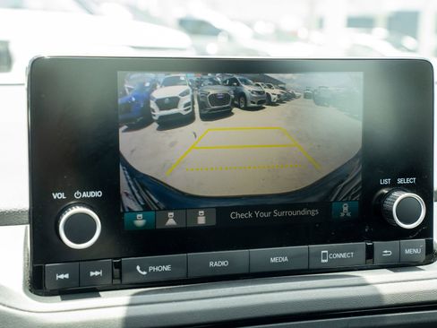 Used 2024 Honda Accord EX image 32