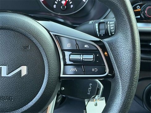 Certified 2024 Kia Forte LXS image 7
