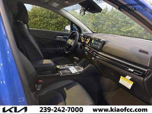 New 2026 Kia Sportage EX image 15