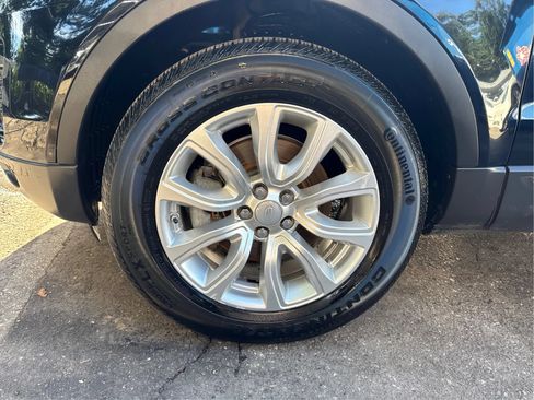 Used 2019 Land Rover Range Rover Evoque SE AWD/4WD image 29