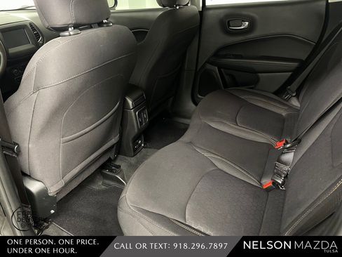 Used 2019 Jeep Compass Sport image 33