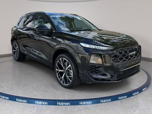 Used 2026 Audi Q3 quattro 2.0T image 4