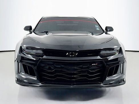 Used 2018 Chevrolet Camaro ZL1 RWD image 2