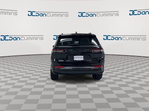 New 2026 Jeep Grand Cherokee L Limited AWD/4WD image 7