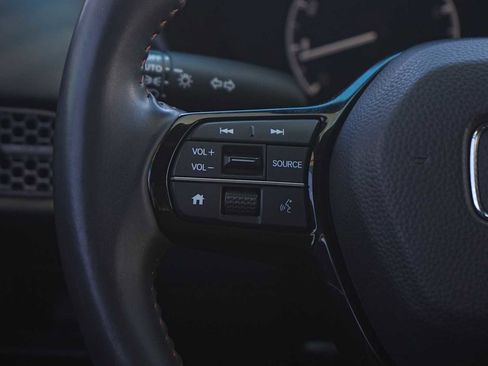 Used 2024 Honda HR-V Sport image 17