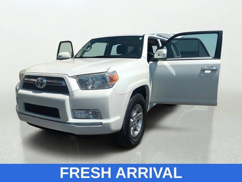 Used 2013 Toyota 4Runner SR5 w/ Premium Pkg AWD/4WD image 11
