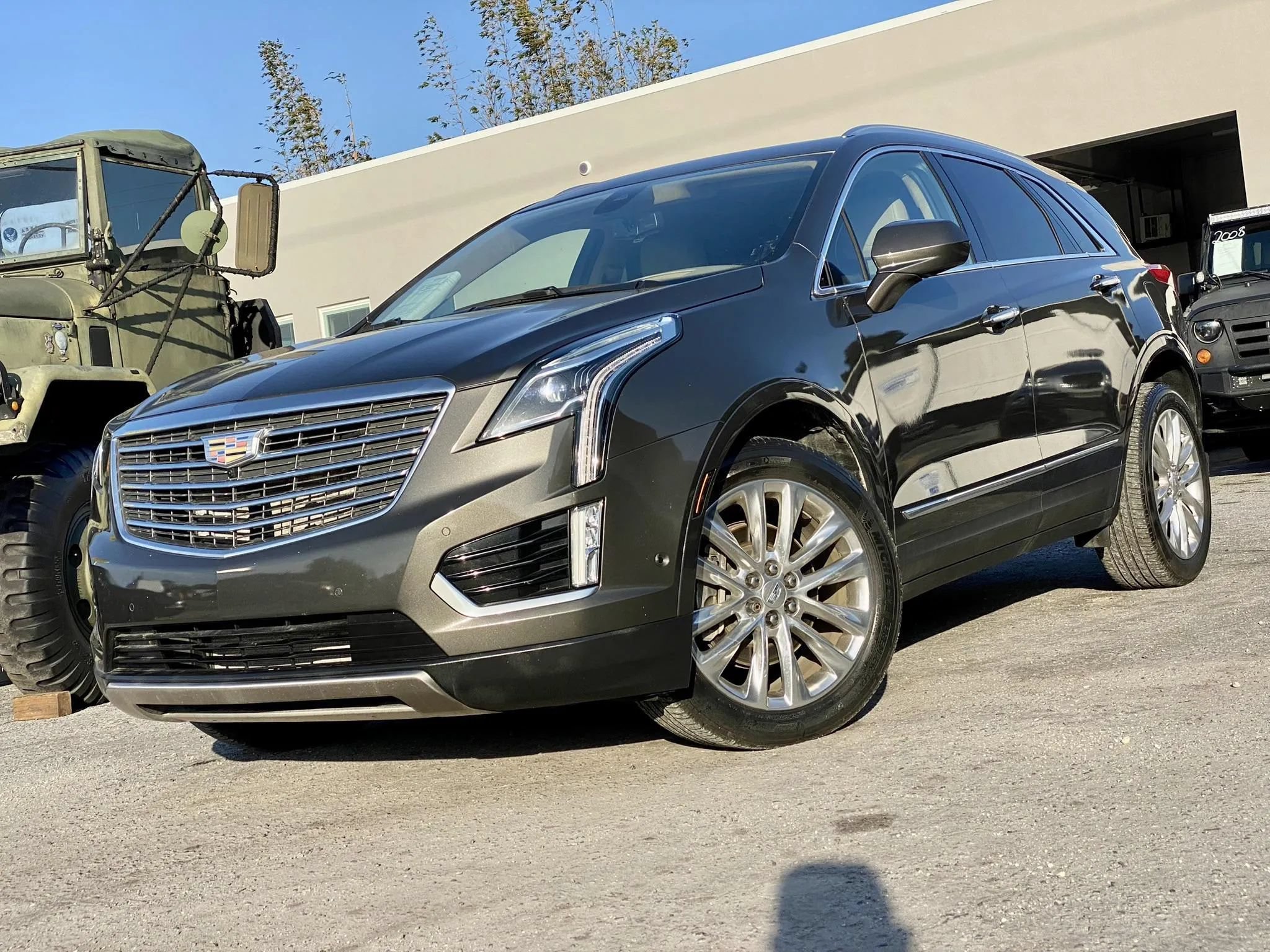 Used 2019 Cadillac XT5 Platinum AWD/4WD image 4