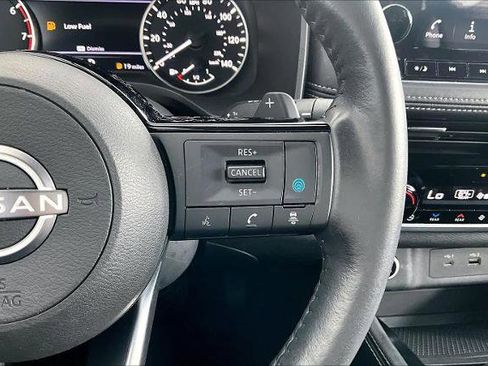 Certified 2023 Nissan Rogue SL w/ SL Premium Package image 23