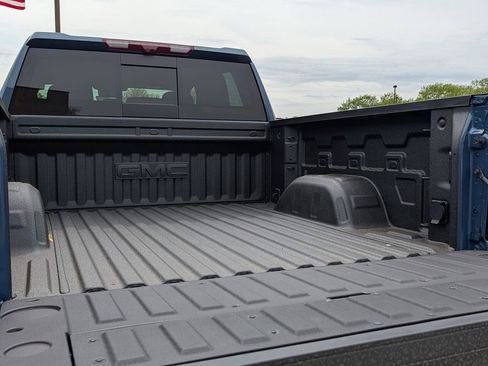 New 2026 GMC Sierra 1500 Denali w/ Technology Package AWD/4WD image 28