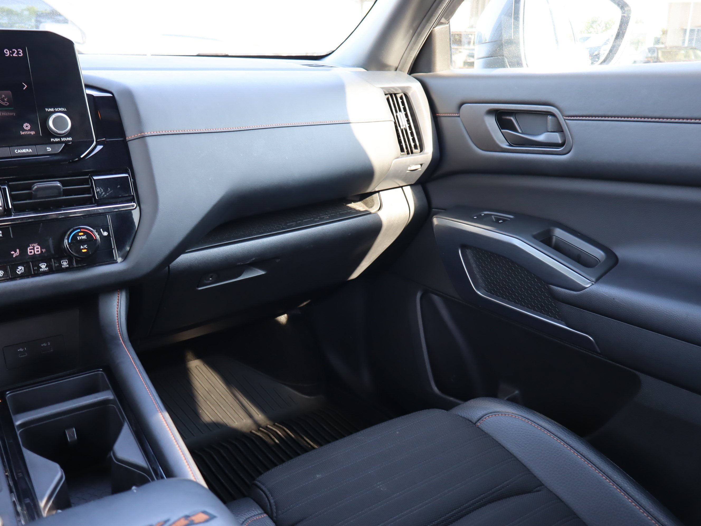 Used 2023 Nissan Pathfinder Rock Creek AWD/4WD image 13