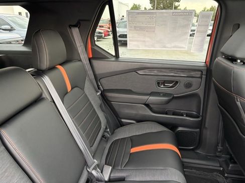 Certified 2026 Honda Passport TrailSport image 25