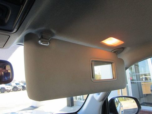 Used 2016 Toyota 4Runner Limited image 39