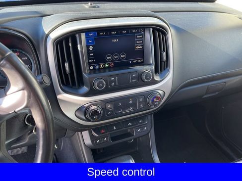 Used 2020 GMC Canyon SLE w/ SLE Convenience Package image 9