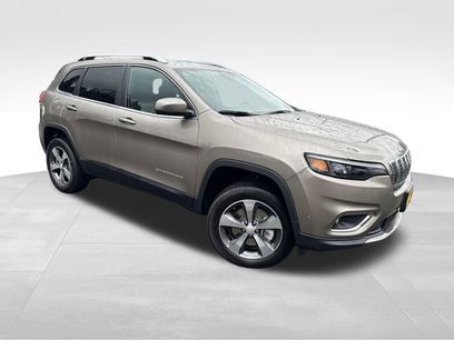 Used 2019 Jeep Cherokee Limited w/ Technology Group