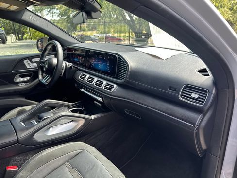 Used 2024 Mercedes-Benz GLE 53 AMG 4MATIC Coupe image 43