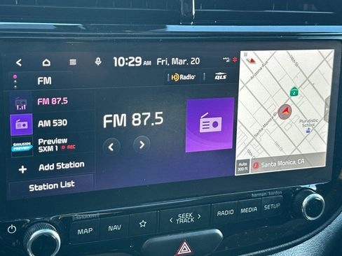 Used 2023 Kia Soul GT-Line w/ GT-Line Technology Package FWD image 19