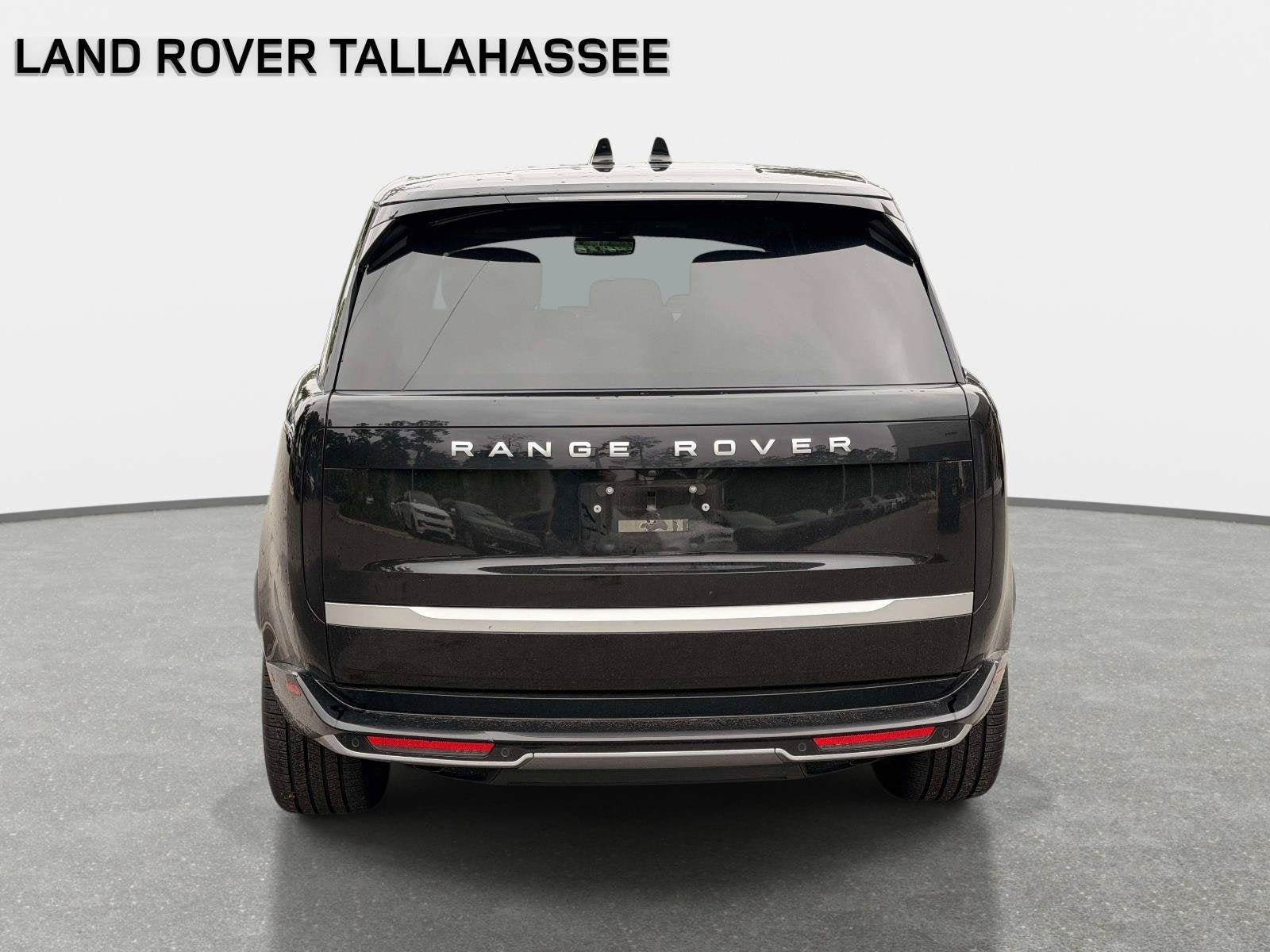 Used 2024 Land Rover Range Rover Long Wheelbase Autobiography AWD/4WD image 6