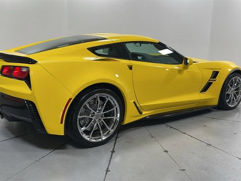 Used 2019 Chevrolet Corvette Grand Sport image 5