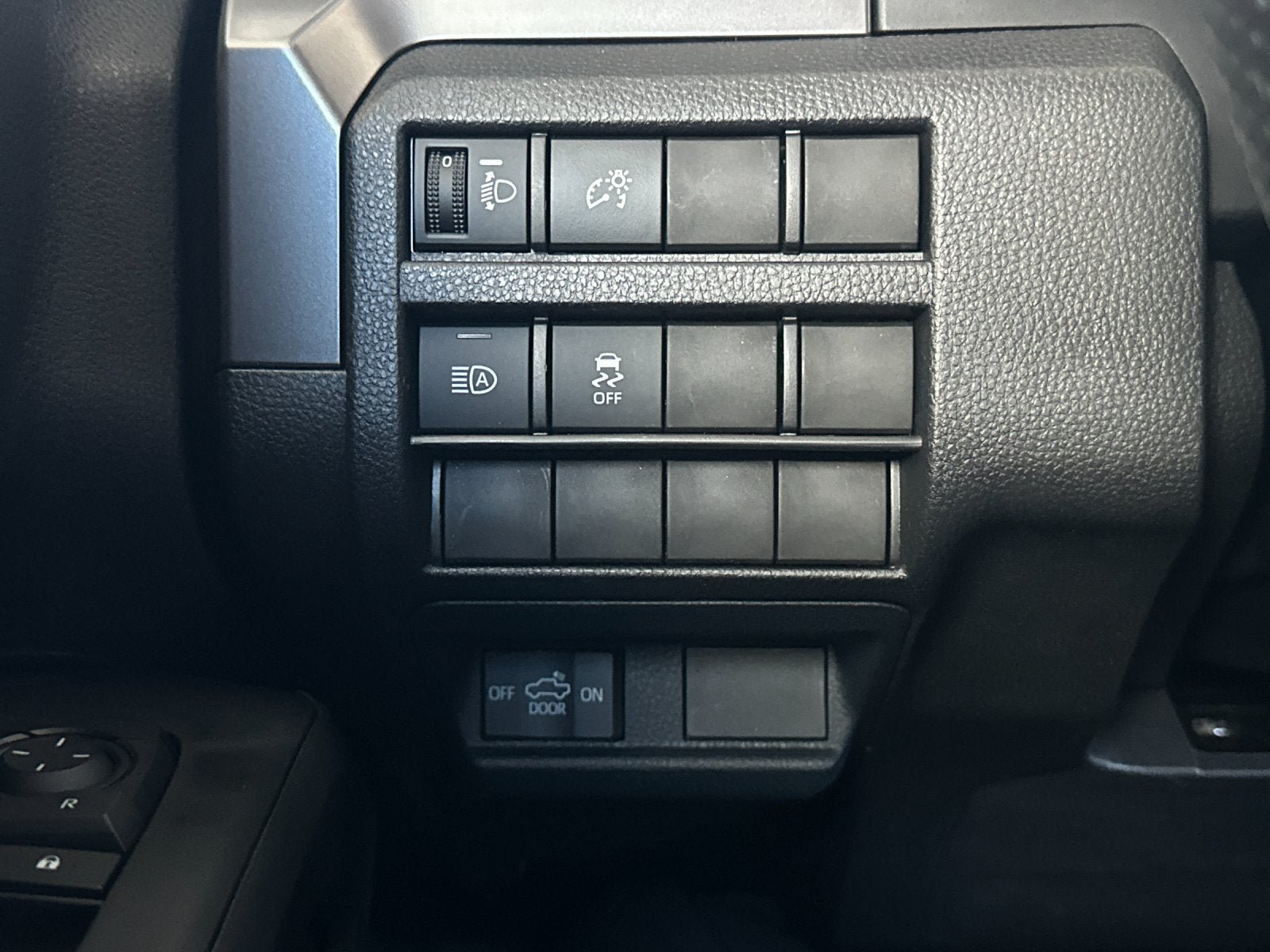 New 2026 Toyota Tacoma SR5 AWD/4WD image 27