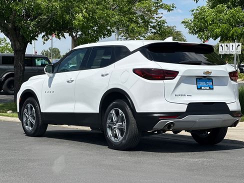 Used 2025 Chevrolet Blazer LT AWD/4WD image 6