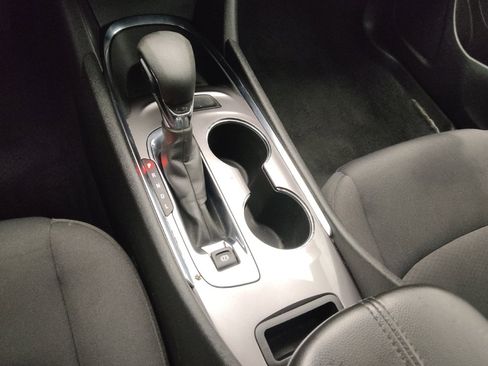 Used 2022 Chevrolet Malibu LT FWD image 26