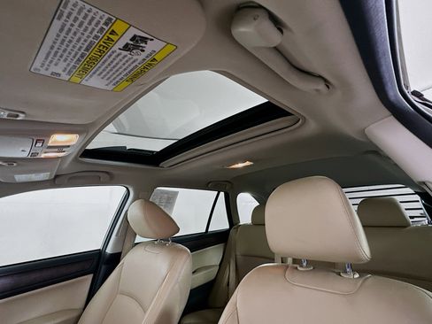 Used 2017 Subaru Outback 2.5i Limited w/ Popular Package #5 image 25