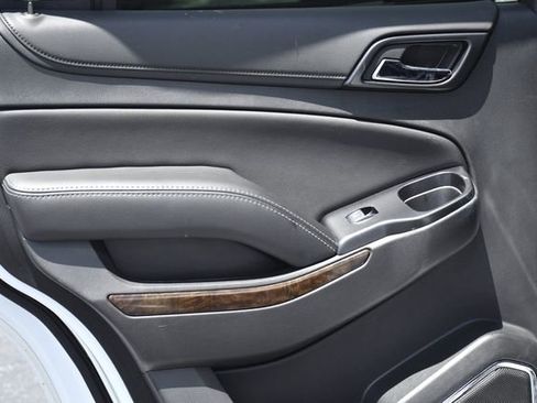Used 2020 Chevrolet Tahoe LS RWD image 22