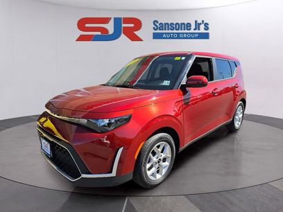 Certified 2025 Kia Soul LX w/ LX Technology Package