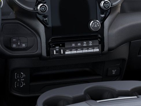 New 2026 RAM 3500 Tradesman AWD/4WD image 25