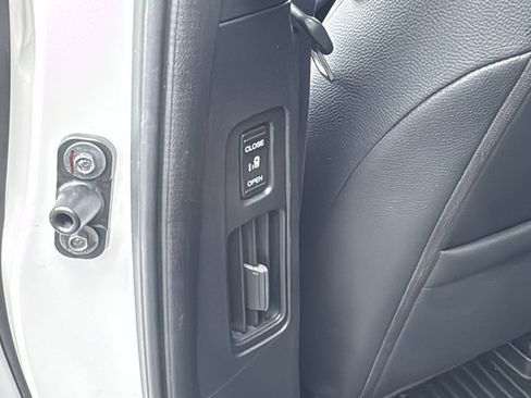 Used 2025 Honda Odyssey Sport-L image 27