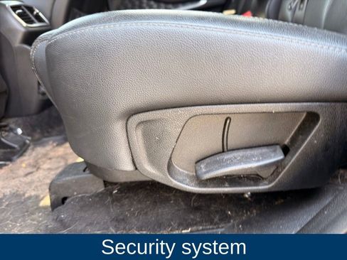 Used 2020 Hyundai Santa Fe Limited image 16