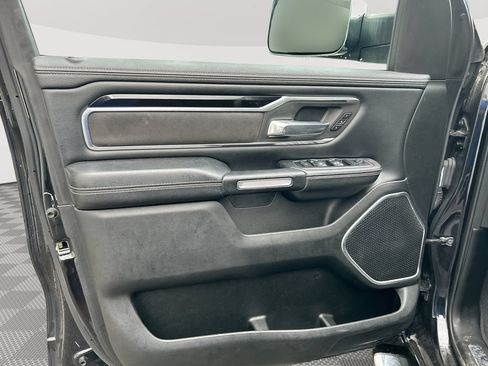 Used 2019 RAM 1500 Laramie w/ Sport Appearance Package AWD/4WD image 24