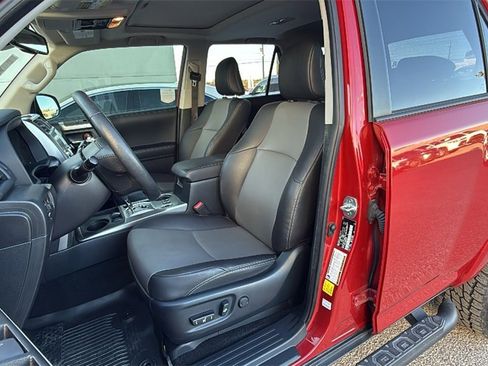 Used 2023 Toyota 4Runner SR5 Premium image 13