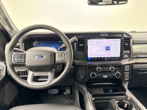 New 2026 Ford F350 Lariat w/ Chrome Package AWD/4WD image 32