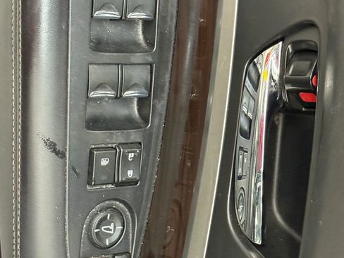 Used 2014 Acura RLX w/ Technology Package FWD image 25