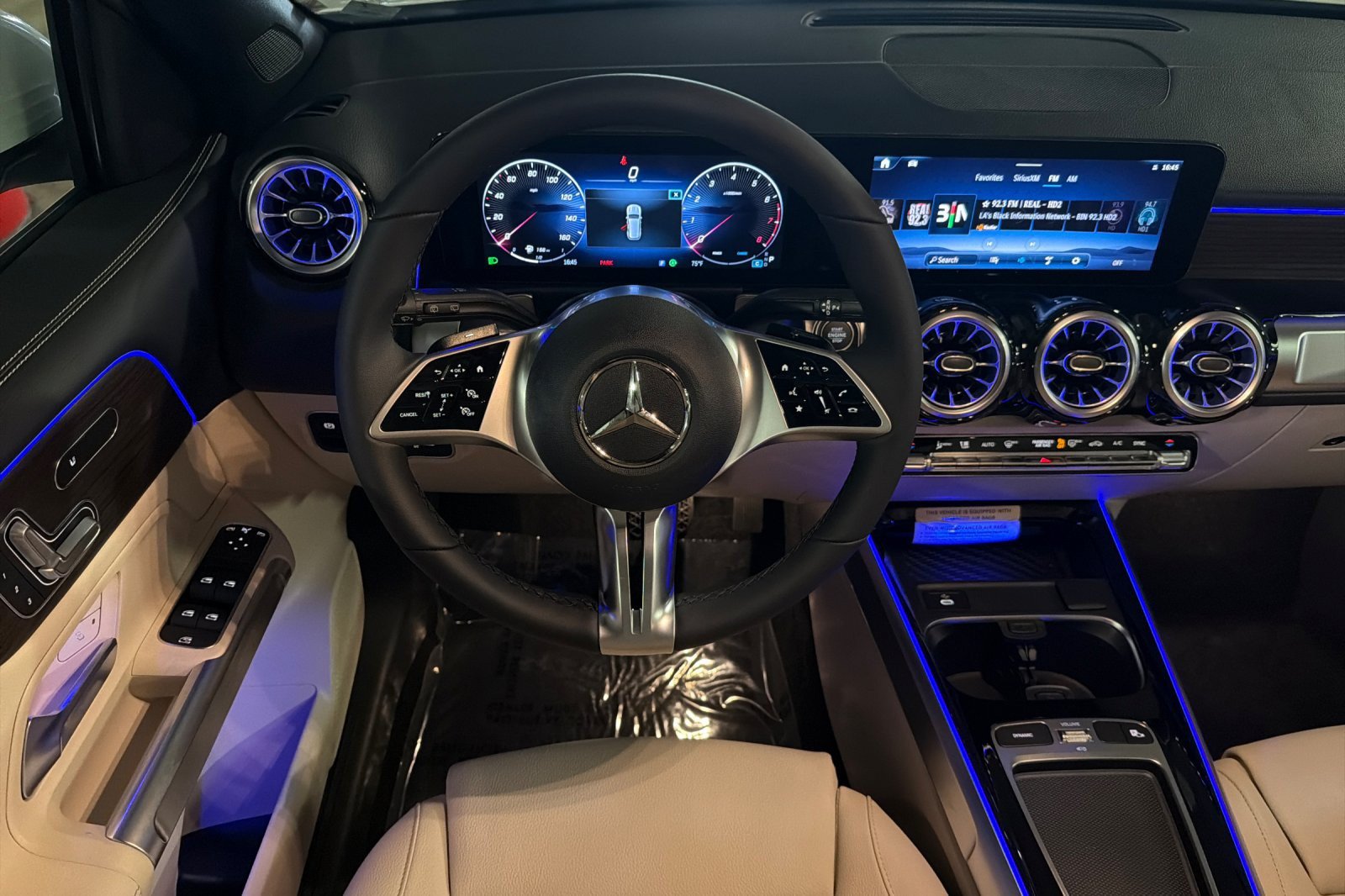 New 2026 Mercedes-Benz GLB 250 4MATIC image 13