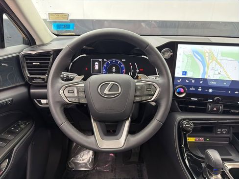 Used 2022 Lexus NX 250 AWD w/ Premium Package image 9