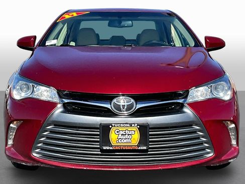Used 2017 Toyota Camry XLE w/ Moonroof Package FWD image 2