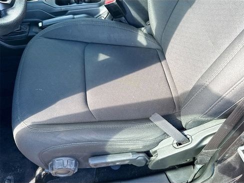 Used 2023 Jeep Wrangler Sport image 19