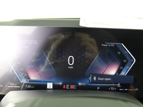 New 2026 BMW X7 xDrive40i w/ Premium Package image 18