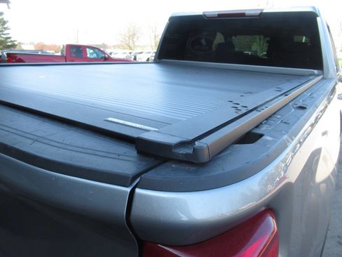 Used 2024 Chevrolet Silverado 2500 LT w/ Convenience Package AWD/4WD image 15