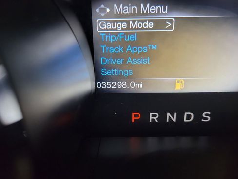 Used 2017 Ford Mustang Coupe image 25